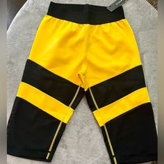 Nwt Size Xs Yellow Sports Biker Shorts With Built-in Shorts, Yellow Athletic Shorts With Built-in Shorts For Sports, Yellow Athleisure Bottoms For Streetwear, Yellow Sporty Athletic Shorts For Sports, Stretch Yellow Biker Shorts, Yellow Stretch Biker Shorts For Sports, Yellow Biker Shorts For Workout, Yellow Biker Shorts For Sports, Yellow Biker Shorts For Workout With Built-in Shorts