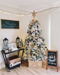 a decorated christmas tree in a living room