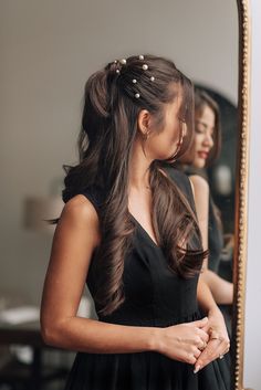 Pony Hairstyles, Hair Up Styles, Holiday Hairstyles, Hairdo For Long Hair, Easy Hairstyles For Long Hair, Trendy Hairstyles, Prom Hair, Hair Highlights