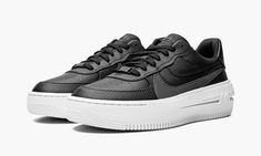 W AF1 Plt . af . orm DJ9946 001 Womens Air Force 1, Retro Basketball Shoes, Retro Basketball, Black Shoes Women, Stadium Goods, Nike Womens, Classic Sneakers, Vans Old Skool Sneaker, Nike Air Force 1