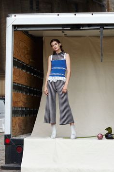 PH5 Spring 2018 Ready-to-Wear Collection Photos - Vogue Boutique Warehouse, Streetwear Photoshoot, Chinese Fashion, Print Trends, Vogue Russia, Fashion Shoot, Photoshoot Inspiration, Womens Fashion Trends, Creative Fashion