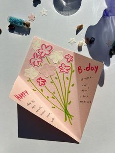 #diy, #crafts, #handmade, #creative Easy Gift For Friend, Birthday Card Ideas Teacher, Unique Card Ideas Diy, Diy Birthday Card Aesthetic, Crafty Gifts For Friends, Birthday Card Aesthetic Ideas, Cute Diy Gifts For Friends, Cute Craft Gifts, Diy Birthday Presents