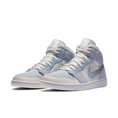 Nike Air Jordan 1 Mid SE 'Sail Light Blue' DA4666-100 Jordan Model, Blue Air, Air Jordan 1 Mid Se, Nike Air Jordan 1 Mid, Bleu Pastel, Jordan Sneakers, Nike Air Jordan 1, Air Jordan 1 Mid, Jordan 1 Mid