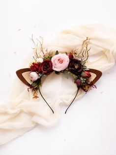 This amazing burgundy antler headband is a lovely accessory, perfect for a party or photo session.Our stunning faux flowers look like the real. I was inspired by nature and natural color for this antler headband. Also, you are welcome to order custom composition, because I know how it is important to have everything perfect for your important event.  Size: Adjustable to fit both kids and adultsMaterials: faux flowers+ Beautiful high-quality materials+ 100% handmade+ All items will be made to ord Christmas Headbands Women, Christmas Headpiece, Gothic Hair Accessories, Deer Headband, Deer Antlers Headband, Winter Deer, Headband Christmas, Wedding Hair Wreath, Antler Headband