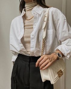 Button Down Shirt Outfit, Turtleneck Layering, Turtleneck Outfit, Oversized Button Down Shirt, Layering Outfits, 가을 패션, Mode Inspiration, Looks Style, Cute Casual Outfits