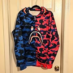 Nwot Shark Jaw Camo Hoodie Jacket Unisex, Blue/Pink Full Zip-Up, Side Pockets 4x (Runs Small, Fits More Like 2x) Shark Jaw, Shark Jaws, Camo Hoodie, Hoodie Jacket, Zip Up, Pink Blue, Pink Ladies, Camo, Zip Ups