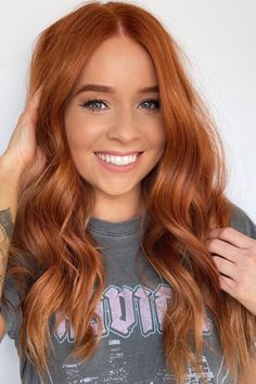 Copper All Over Hair Color, Rose Gold Orange Copper Hair, Light Bright Copper Hair, 2023 Copper Hair, Auburn Hair 2023, Copper Hair With Chunky Highlights, Coastal Copper Hair, Blonde And Copper Split Hair, Copper Hair Pale Skin Brown Eyes