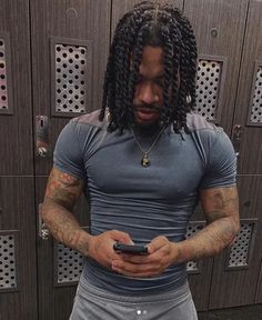 Black Mens Hairstyles, Twist Hair Men, Mens Twists Hairstyles, Hair Twists Black, Dread Hairstyles For Men, Natural Hair Men, Cornrow Hairstyles For Men, Long Dreads, Beard Styles Short