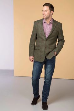 Men's Brown Checked Tweed Jacket | British Tweed Blazer | Rydale Office Brown Double-breasted Tweed Jacket, Brown Fitted Double-breasted Tweed Jacket, Brown Single-breasted Tweed Jacket, Brown Tweed Single-breasted Blazer, Tailored Brown Single-breasted Tweed Jacket, Traditional Suit, Tweed Waistcoat, Jackets Uk, Country Boots