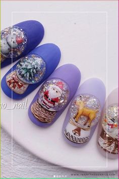 Get ready to shake things up this holiday season with these stunning Snow Globe nail art designs! Whether you prefer short or long nails, we've got creative ideas for every style. Get inspired with these amazing designs featuring encapsulated 3D snow globes, complete with festive holiday scenes. Choose from a variety of Christmas designs and add some extra sparkle to your holiday look. Don't miss out on these amazing Snow Globe nail art designs that will have you feeling merry and bright 💅❄️ Christmas 3d Nail Art Designs, Deb Nails, Christmas Nails 3d, 3d Christmas Nails, Snow Globe Nails