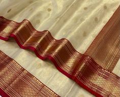 Red and Off white Pure chanderi katan Silk Saree,chanderi saree, chanderi silk saree for diwali,eid,festive saree Saree For Diwali, Silk Saree With Border, Saree With Border, Festive Saree, Golden Saree, Peach Saree, Cotton Saree Blouse, Grey Saree, Chanderi Saree