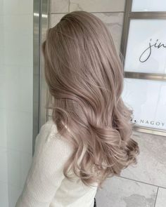 Aesthetic Haircolor, Beige Blonde Hair, Mushroom Hair, Ash Blonde Hair Colour, Blonde Asian, Beige Hair, Korean Hair Color, Ash Hair Color, Vlasové Trendy