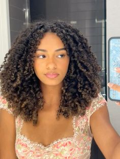 #3bhair #curlycut #curlyhair #browncurls #volume Curly Hair Updo With Headband, Curly Cut Black Women, Curly 4b Hair, Curly Layers Medium, 3a Haircut, 3c Afro, Short Curly Hair 3b 3c, 3c Curly Hairstyles, Curly Hair 3c