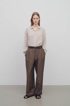 Lonan Pant Brown in Mohair and Wool – The Row Wide Leg Brown Pants Outfit, The Row Outfits, Wide Leg Brown Pants, Mohair Pants, Brown Pants Outfit, Towel Scarf, Short Denim, Brown Pants, Mens Fall