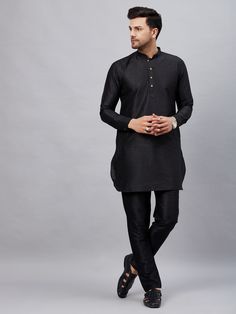 VM By VASTRAMAY Men's Black Silk Blend Curved Kurta Pant Set Embrace both style and comfort with the VM By VASTRAMAY Men's Black Silk Blend Curved Kurta Pant Set. This elegant set is perfect for special occasions or a sophisticated everyday look. Key Features: Black, above-knee length kurta with a mandarin collar Long sleeves with button placket Curved hem with side slits Black, solid pant with an elasticated waistband for easy wear Crafted from a luxurious silk blend fabric Specifications: Fit: Festive Fitted Casual Pants, Traditional Black Pants For Festive Occasions, Traditional Black Festive Pants, Festive Traditional Black Pants, Kurta Pant Set, Elegant Sets, Kurta With Pants, Pant Set, Black Solid