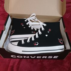 Converse Ctas Y2k Hi Heart Streetwearlifestyle Skateboard Shoes Size 7 For Women Red-Black-Vintage White Brand New With Thebox Non Smoking Home No Pets It Converse, Streetwear Lifestyle, Converse Red, Shoes Converse, Skateboard Shoes, Nike Free Shoes, Black High Tops, Free Shoes, Cherry Print