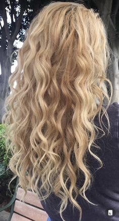 Hairstyles For All Hair Types, Cabello Afro Natural, Summer Blonde Hair, Blonde Hair Inspiration, Hair Inspo Color