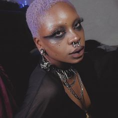 Shaved Sideburns, Goth Black Women, Poc Goth, Black Goths, Black Alt, Afro Punk Fashion, Alt Girls, Black Punks