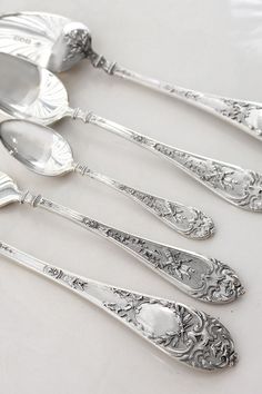 antique silverware, Victorian silverware, antique home, interior design, details London Market, Antique Fairs, Sterling Silver Flatware, Silver Flatware, Saint George, Edwardian Era, Antique Victorian, Forks, Art Deco Fashion