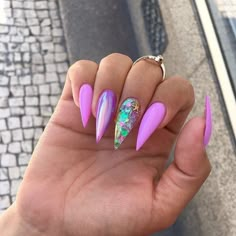 Purple Holographic, Luminous Nails, Queen Nails, Wow Nails, Sassy Nails, Gel Nail Art Designs, Nail Jewels