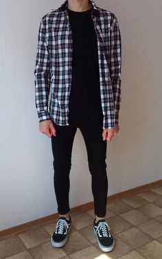 Boys Vans Outfit, Elagent Aesthetic Outfits, Eboy Aesthetic Outfits Men Chains, Aesthetic Outfits Men Black, Eboy Aesthetic Outfits Girl, Aesthetic Outfits Men Summer, Eboy Aesthetic Outfits Men Black, Outfits Hombre Juvenil Aesthetic, Black Eboy