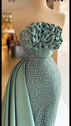 Fashion Dresses For Weddings, Classy Gowns, Short African Dresses, Lace Gown Styles, African Lace Dresses, African Fashion Traditional, African Traditional Dresses