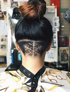 Snowflake undercut design Undercut Hairstyles Women, Beehive Hairstyle