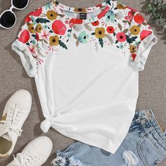 Shein White Crewneck T-Shirt With A Cute, Bright Floral Pattern Across The Shoulders And Neckline. Only Worn To Try On, In Brand New Condition. Size L. Athleisure Chic, Fabric Paint Diy, T Shirt Painting, White Crewneck, Round Neck Tees, Shein Tops, Print Tee, Clothes Organization, White Casual