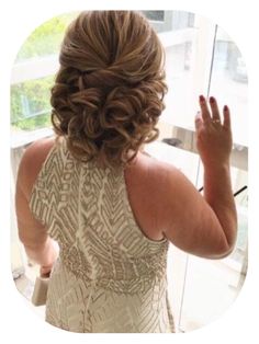 Mother Of The Bride Hair Short, Half Up Half Down Short Hair, Prom Hairstyles For Long Hair, Mom Hairstyles