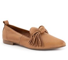 Step out in sassy style with the Ispo, a leather loafer with a fun fringe accent, a sleek silhouette, and a fit that keeps feet comfortable all day. From Bueno. Brown Spring Loafers With Tassels, Spring Tassel Slip-on Loafers, Chic Spring Moccasins With Leather Sole, Casual Leather Moccasins With Fringe, Brown Slip-on Tassel Loafers For Spring, Chic Spring Loafers With Tassels, Casual Tassel Loafers With Leather Sole For Spring, Fall Tassel Slip-on Moccasins, Chic Slip-on Leather Tassel Loafers