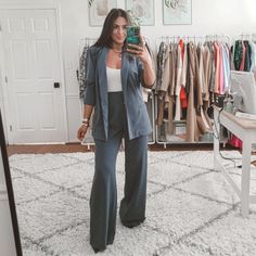 Beautiful 2 Piece Suit Very Hard To Find Size 12 Wide Leg Pant Suit, 2 Piece Suit, Pant Suit, Wide Leg Pant, Hard To Find, Wide Leg Pants, 2 Piece, Pant Jumpsuit, Wide Leg