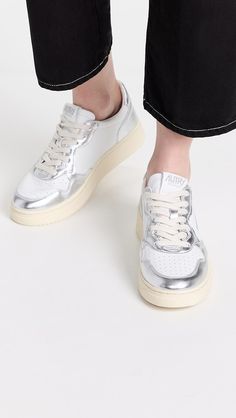 Classic Silver Sneakers With Perforated Toe Box, Leather Sneakers With Perforations And Closed Toe, Silver Sneakers With Removable Insole And Round Toe, Silver Sneakers With Removable Insole, Silver Sneakers With Textured Sole And Round Toe, Silver Leather Sneakers With Flat Heel, Silver Leather Flat Heel Sneakers, Medical Problems, Healthcare Professionals