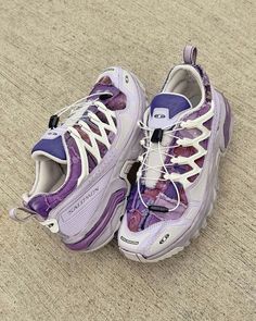 Salomon Acs, Sport Shoes Design, Purple Hyacinth, Stitched Together, Salomon Shoes, Funky Dresses, Purple Sneakers, Nike Shoes Jordans