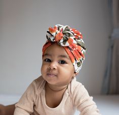 ♥ CARMEN ♥ Flower turban, from newborn to adult. Hand wash and dry naturally. Certified mail (with tracking number) If you want to know a little more about SirCus, follow us on https://www.instagram.com/_sircus_/ https://www.facebook.com/Elsircus/ ♥ Thank you very much for visiting SirCus ♥ Please, do not hesitate to ask me any question, you can write me, I will answer you as soon as possible holasircus@gmail.com Toddler Turbans, Black Baby Art, Newborn Turban, Baby Turban Headband, 7 Month Old Baby, Headband Hat, Baby Turban, Brown Babies, Turban Headband