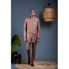 Kurta Mike Traditional Nehru Jacket For Spring Workwear, Traditional Workwear Sets For Fall, Fitted Kurta For Workwear In Fall, Traditional Fitted Outerwear For Work, Costume Africain