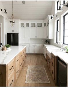 Natural wood cabinets and island. Follow along with the kitchen remodel: https://leahandjoe.com/2022/02/11/kitchen-remodel-design/ Model Dapur, Interior Dapur, Creek House, Dreamy Decor, Kabinet Dapur, Kitchen Remodel Design, Cedar Creek, Reno Ideas, Kitchen Inspiration Design