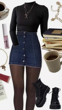 Swaggy Outfits, Soft Grunge, Outfit Inspo Fall, Edgy Outfits, Outfits Casual, Mode Vintage, Doc Martens, Lookbook Outfits, Teen Fashion Outfits