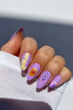 We had always dreamed of being one of the Disney princesses ever since we were a little naive baby girl. Disney Nail Art Princess, Disney Nails Long Acrylic, Princess Nails Design, Aesthetic Disney Nails Short, Disney Rapunzel Nails, Disney Princess Acrylic Nails, Rapunzel Acrylic Nails, Disney Snack Nails, Disney Gel Nails Ideas