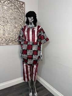 African/Nigeria bubu outfit. Made from Ankara and lace fabric. Bubu Outfit, Ankara And Lace, 2 Piece Set, Dress Clothes For Women, Lace Fabric, Ankara, Favorite Outfit, Art Collection, Dress Outfits