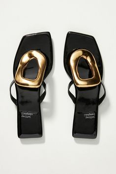 Chic Leather Flip Flops With Single Toe Strap, Designer Toe Post Sandals For Spring, Chic Toe Post Mules With Heel Loop, Modern Sandals With Buckle Closure And Toe Post, Modern Toe Post Sandals With Buckle Closure, Jeffrey Campbell Sandals, Upcoming Fashion Trends, Shoes Outfit Fashion, Elegant Sandals