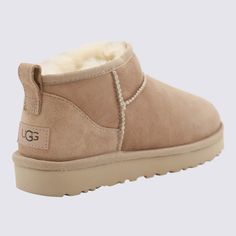 Beige Uggs, Ugg Beige, Cute Uggs, Beige Boots, Sheepskin Boots, Pretty Shoes