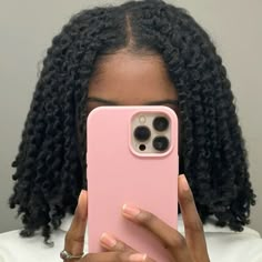 Twist-Out #hair #naturalhairloves #naturalhaircare #naturalhairjourney #blackgirlhair #blackgirl #blackgirlshairstyles #haircare #hairgoals #hairgrowthjourney #haircut #hairgoals #curly #curlyhaircare #twiststyles #twist #protectivestyles #twostrandtwists... Afro Hair Care, Growing Healthy Hair, Curly Crochet Hair Styles, Twist Braid Hairstyles, Protective Hairstyles Braids, Pretty Braided Hairstyles, Work Hairstyles