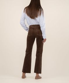 Stretchy corduroy brings all-day comfort to these mid-rise pants, while the cropped, flared legs with a raw hem make them right on trend. Fabric: 98% Cotton, 2% Spandex Size & Fit: Inseam: 27 1/2", Leg Opening: 18", Rise: 9 3/4" Color: BROWN Styled with: Millia Front Crop Shirt (KT134501) Corduroy Coat, Boyfriend Shorts, Denim Coat, Retro Chic, Linen Shorts, Colored Denim, Wide Leg Denim, Cropped Denim, Brown Fashion