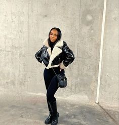 Amsterdam Outfit Black Women, Outfit With Boots Black Women, Baddie Fits Winter Going Out, Black Women Lounge Wear, Chicago Outfits Black Women, Cold Weather Outfits Winter Freezing, Amsterdam Outfit Winter, Winter Outfit Baddie, Black Outfits Ideas