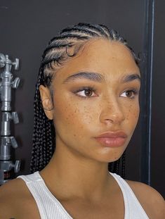 Braids For Long Face Black Women, Jamilla Strand Braids, Braids Different Types, Short Braids Cornrows, Corn Rows Into Box Braids, Two Layer Cornrows, Cornrows Outfit, Cornrows No Extensions, Cornrow Box Braids Hairstyles