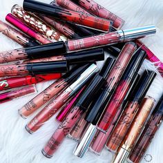 so many choices.. 💭 which lippie are you pairing with your saturday glam? 💋 myriskelashes Makeup Eyeshadow Palette, Kylie Kristen Jenner, King Kylie, Cute Lazy Outfits