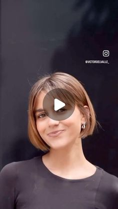 Short Bob Haircuts With Layers, Corte Bob Corto Cara Redonda, Short French Bob, Hairstyle Brunette, Cortes Bob, Brown Bob Hair, Bob Pixie, Short Hair Images, Bob Cuts