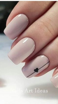 Classic Nail Designs, Simple Acrylic, Nude Nail Designs, Minimalist Nail Art, Short Nails Art, Simple Acrylic Nails, Gray Nails, Classic Nails