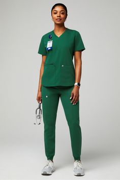 Mode 4-Pocket Top + High-Rise On-Call Jogger Fabletics female Activewear >> Scrubs >> Kits >> Product Feed regular Hunter Green Scrubs Outfit, Green Scrubs Outfit, Induction Outfit, Female Activewear, Green Scrubs, Scrubs Outfit, Fine Yarn, Pocket Top, Scrub Tops