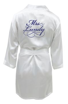 Hey, I found this really awesome Etsy listing at https://www.etsy.com/listing/276012772/personlized-mrs-embroidered-satin-robe Bridal Kimono Robe, Best Bridal Shower Gift, Satin Bridal Robe, Robe Wedding, Lingerie Bridal, Malibu Blue, Bridal Robe, Bridal Veils, Bridal Shower Gift